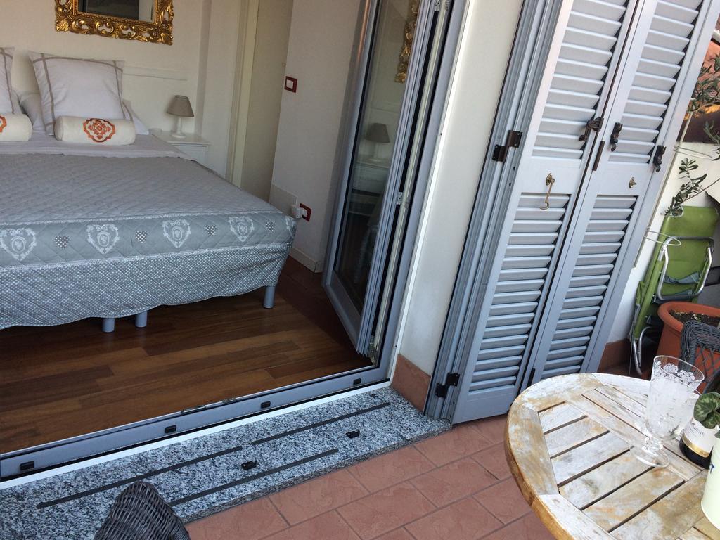 Apartment Pied A Terre With Terrazza In Milan City Center Exterior foto